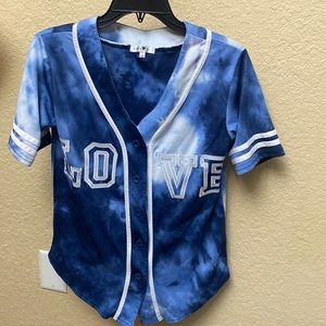 A tie dye jersey.
